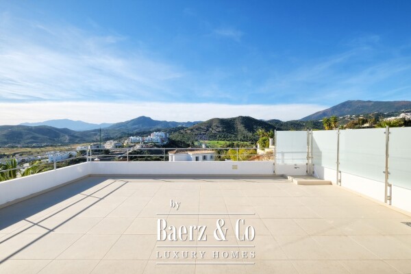 photo 33 Villa - Benahavis - Ref: 7983