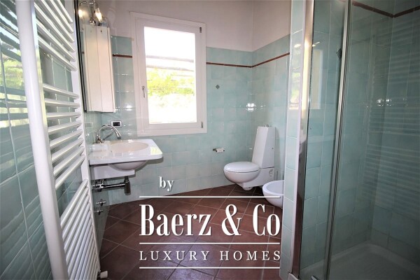 photo 17 Villa for sale 197 m²