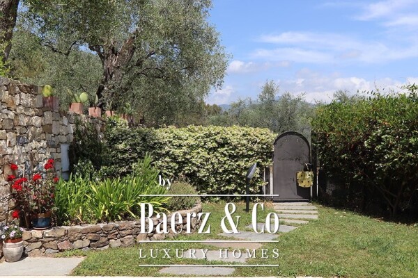 photo 12 Country house for sale 480 m²