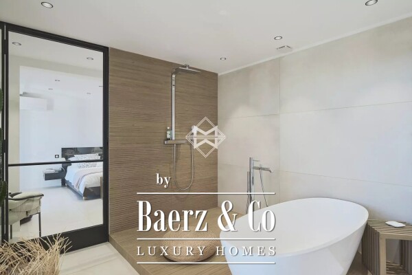 photo 9 Fayence Region: Beautiful property with commanding views of the countryside.