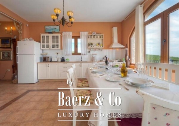 photo 3 Rustic Villa with Panoramic Views