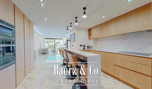 photo 6 Exceptionnal seafront and seaview apartment in Cannes Croisette