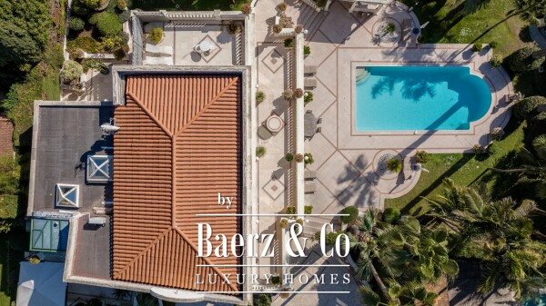 photo 4 Magnificent property close to the sea in Cap D'Antibes.