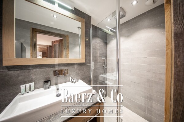 photo 12 3-BEDROOM APARTMENT - HIGH STANDING