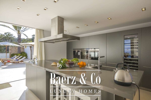 photo 23 Beautiful luxury home in Roca Llisa, Roca Llisa