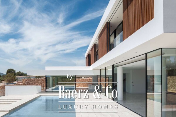 photo 17 Beautiful luxury home in Cap Martinet, Cap Martinet