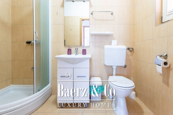 photo 9 Drvenik, exceptional real estate first row to the sea