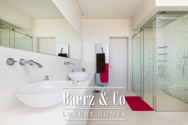 photo 16 Croatia, Istria, Umag: Stunning Villa with pool surrounded by olive groves