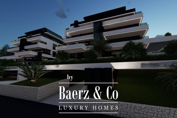 photo 1 Opatija, luxurious four-room apartment with a view of the sea, NKP 145.42 m2