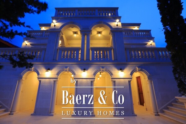 photo 3 Villa in Budva with Seaview, Terrace, Sauna and Turkish Bath