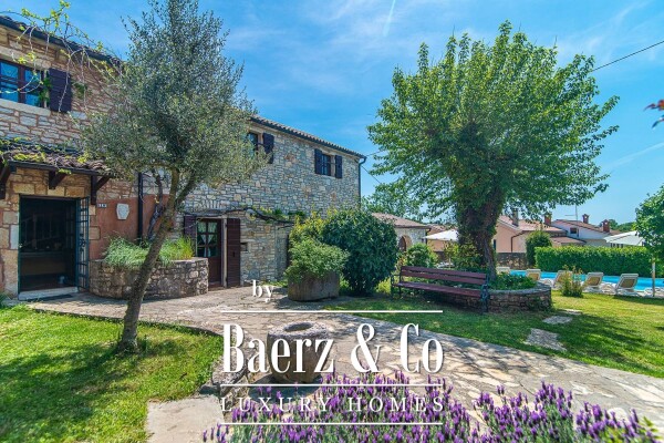 photo 13 Žminj, a luxurious stone villa in the center of Istria