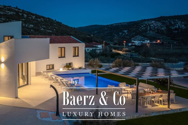 photo 31 Marina, an exceptional property near the sea