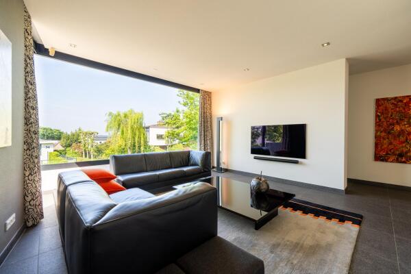 photo 15 Parmentierstraat 25