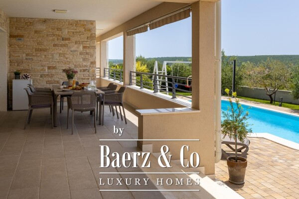 photo 6 Sukošan, Debeljak, beautiful villa with pool