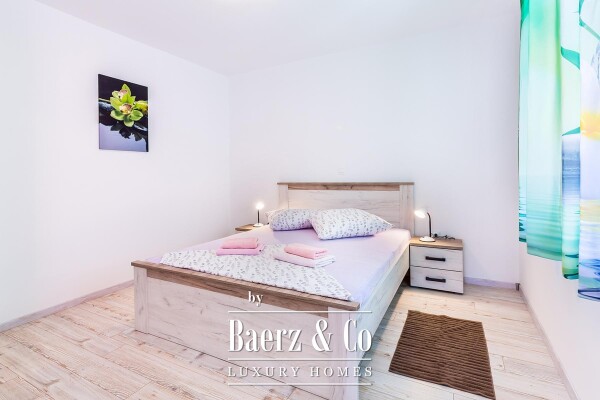 photo 15 Istria, Medulin, large detached house with 7 apartments 100 m from the sea