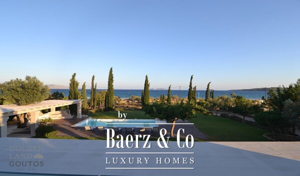 photo 5 Villa Aerial