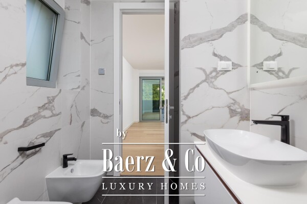 photo 4 Opatija, Center, beautiful multi-room apartment in a new building with 4 parking spaces of 247 m2