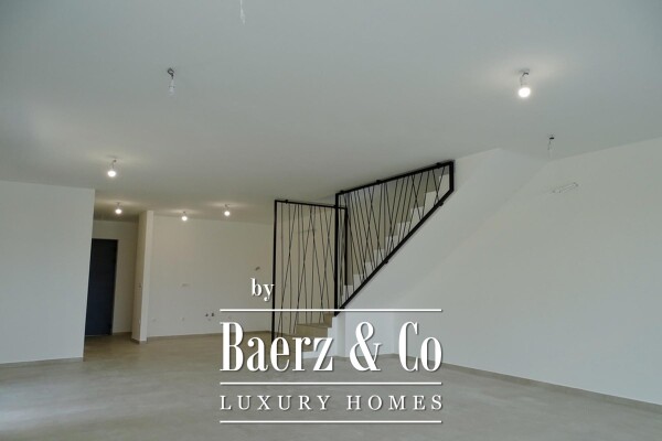 photo 6 Njivice, two-story apartment in a villa with a pool, gross living area 161,50m2