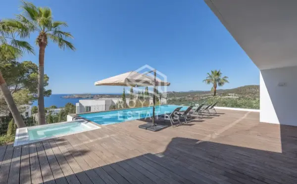 photo 4 Beautiful luxury home in Cala moli