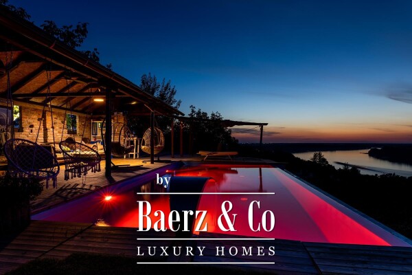 photo 30 Aljmaš, villa with three swimming pools and a view of the Danube, 25104 m2 garden