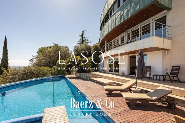 photo 1 Esplugues de Llobregat, Ciutat Diagonal