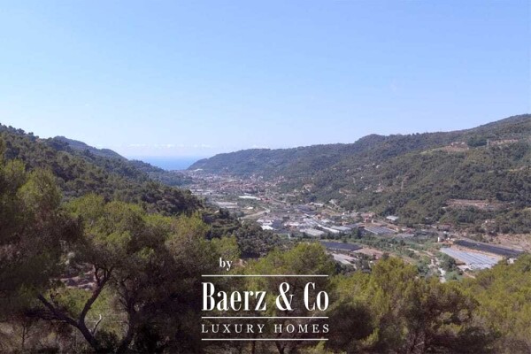 photo 129 Villa for sale 166 m²