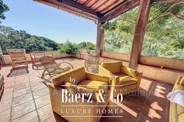 photo 6 country house on 15700m² of land, work required