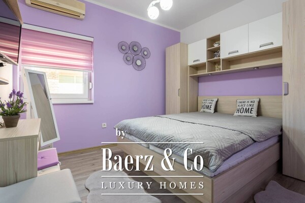 photo 8 Tribunj (Vodice), house for living and vacation, 400 m2