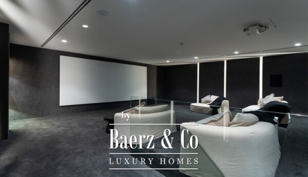 photo 11 Magnificent Corner Mansion in Hills Grove, Dubai