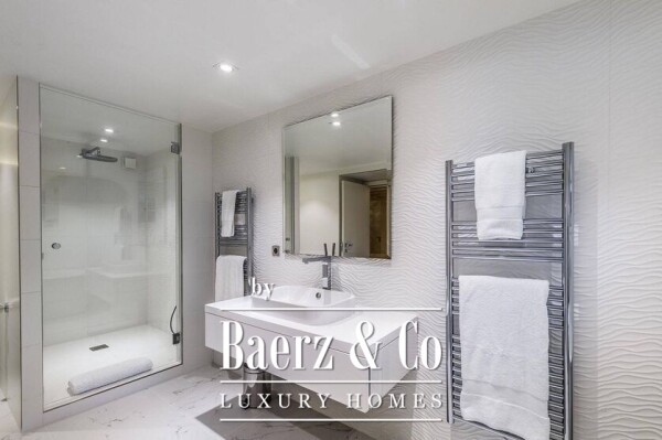 photo 11 Magnificent chalet - Ski in, Ski out