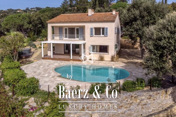 photo 2 Gigaro - Renovated sea view villa - Beach on foot