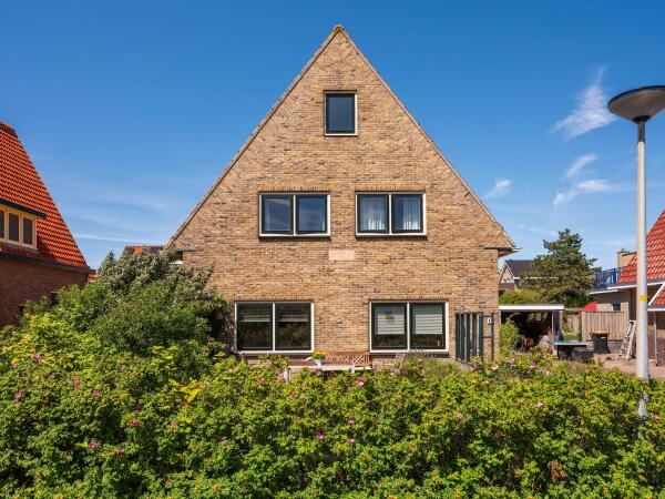 photo 40 Kerkstraat 15