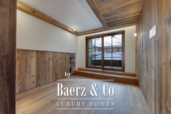 photo 5 LARGE 4-BEDROOM APARTMENT