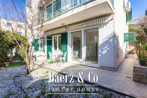 photo 17 Podstrana, house with four  apartments, 340m2