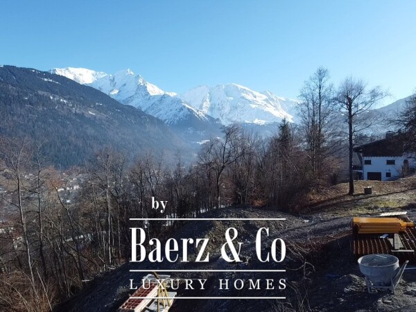 photo 3 Chalet with views of the Mont Blanc massif