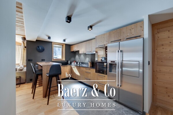 photo 6 4-BEDROOM APARTMENT - NEAR THE CENTER AND THE SLOPES