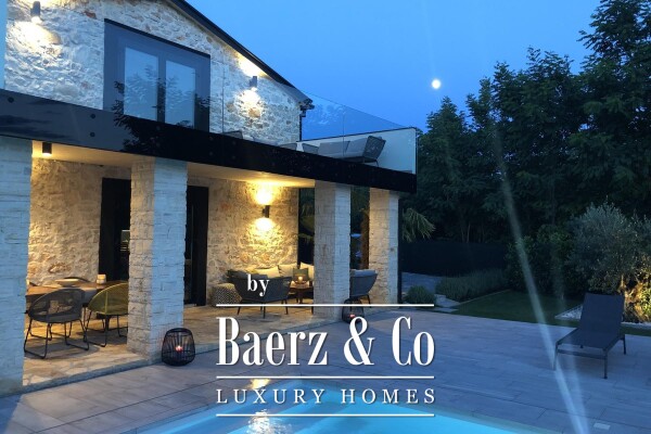 photo 5 Umag, beautiful istrian villa with sea view and building land of 1650 m2