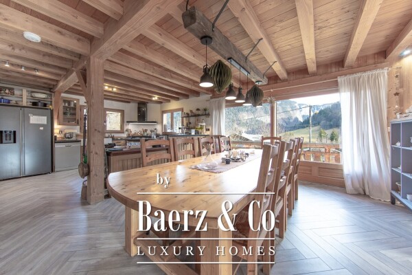 photo 8 CHARMING 5-BEDROOM CHALET - CLOSE TO THE CENTRE