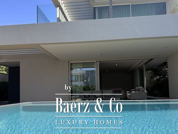 photo 2 Exceptional Luxury Villa Just Steps from the Beach