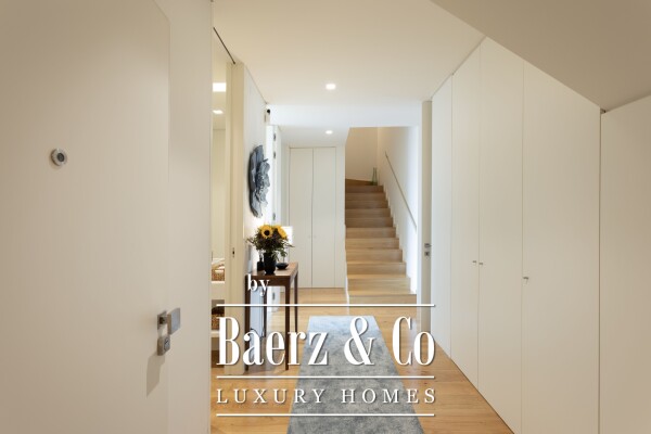 photo 4 Luxury 4 bedroom duplex  penthouse in prime Lisbon location.