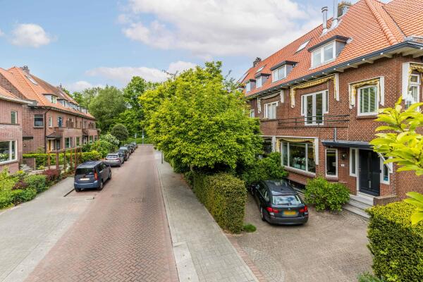 photo 83 Jan van Ghestellaan 42