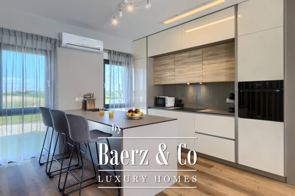 photo 22 Istria, Brtonigla, modern villa with swimming pool and jacuzzi