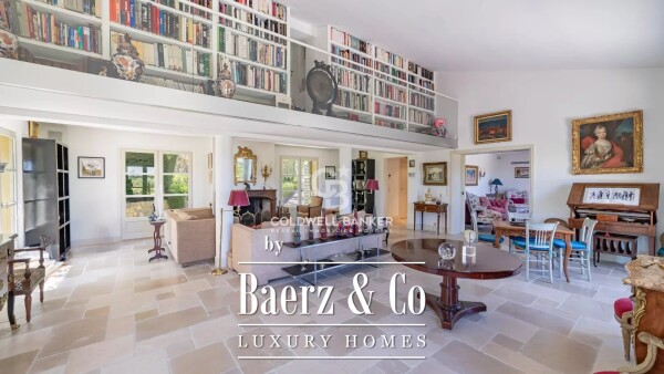 photo 7 Gorgeous property at the foot of the village