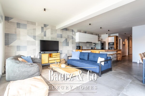 photo 4 Žaborić, beautiful three-bedroom apartment right on the beach, Net Usable Area 121.99 m²