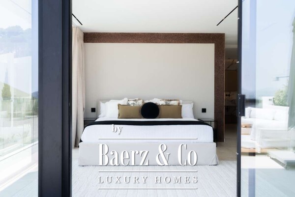 photo 28 Beautiful luxury home in Roca Llisa, Roca Llisa