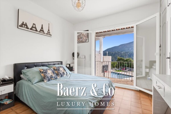 photo 8 ONLY 7 MINUTES FROM NICE LINGOSTIÈRE – BEAUTIFUL FAMILY VILLA WITH POOL