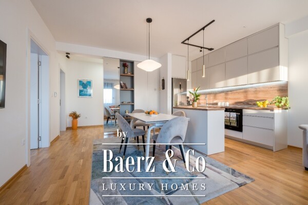 photo 10 Apartment in Tivat Center with a Garage