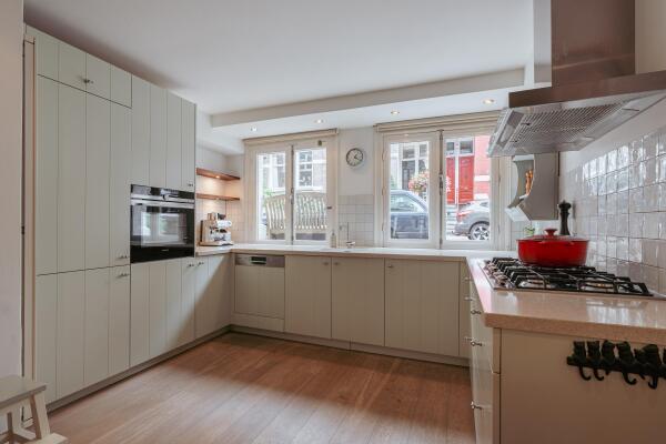 photo 8 Vondelkerkstraat 26 O