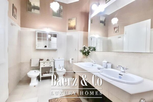 photo 9 Zagreb, Mažuranićev trg, beautiful four-bedroom apartment 161 m2, elevator