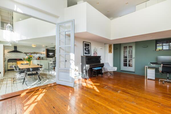 photo 13 Hilleniussingel 25